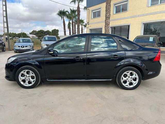 FORD FOCUS TREND 1.6 AUTO SPANISH LHD IN SPAIN ONLY 58000 MILES SUPERB 2009